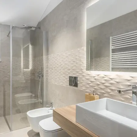 Willa Aurelia Near Labin For 9 Persons With Heated 60 M2 Pool, Wellness & Kids Playground