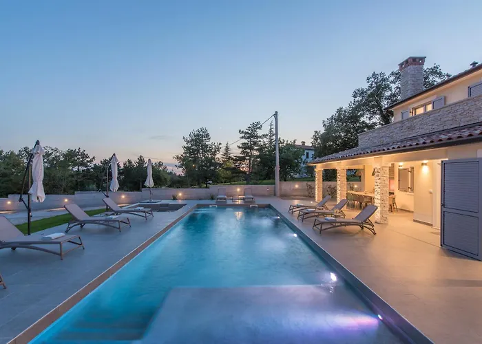 Aurelia Near Labin For 9 Persons With Heated 60 M2 Pool, Wellness & Kids Playground * Veligolji