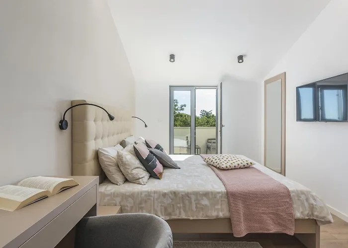 Aurelia Near Labin For 9 Persons With Heated 60 M2 Pool, Wellness & Kids Playground *