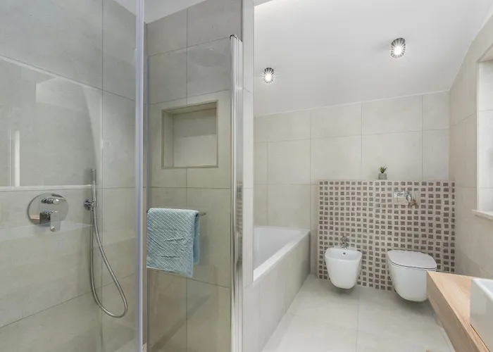 Aurelia Near Labin For 9 Persons With Heated 60 M2 Pool, Wellness & Kids Playground Vila *