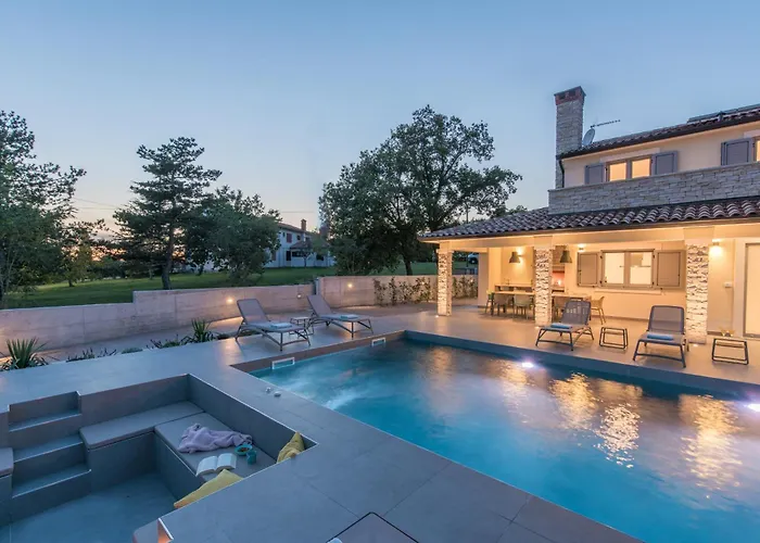 Vila Aurelia Near Labin For 9 Persons With Heated 60 M2 Pool, Wellness & Kids Playground *